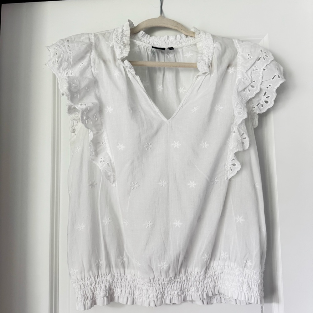 White Eyelet & Embroidered Ruffle Sleeve Top